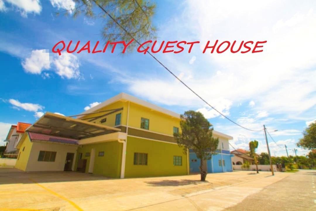 Quality Guest House Kuantan Ngoại thất bức ảnh